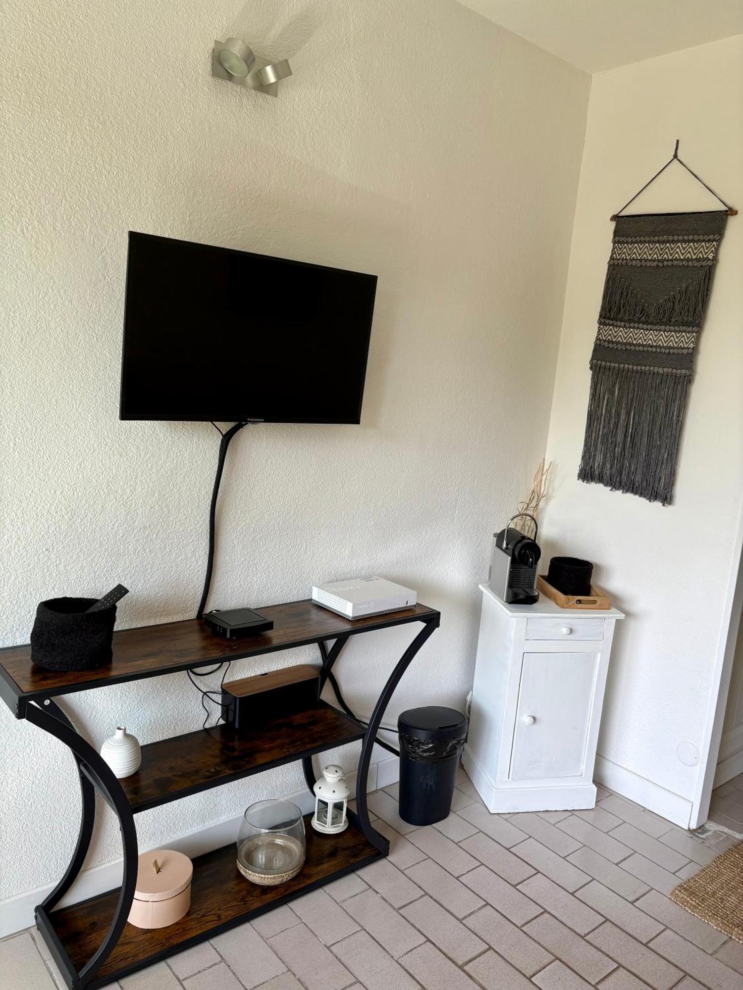 Sejour Au Port Apartman Hyères Kültér fotó